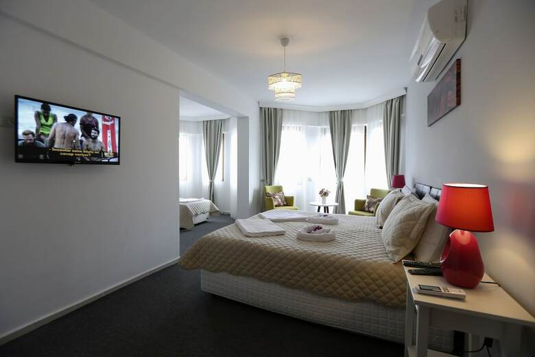 Himm Hotel