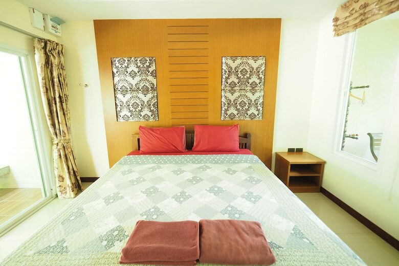 Hotel Baan Suan Resort Juree Punsuk