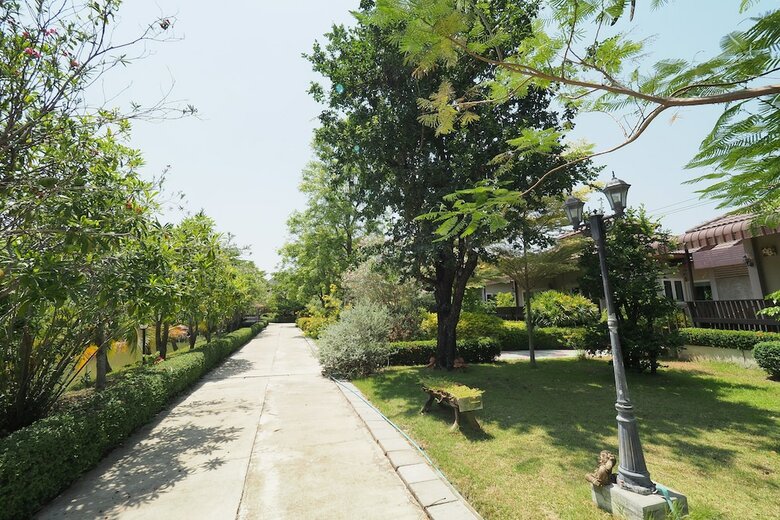 Hotel Baan Suan Resort Juree Punsuk