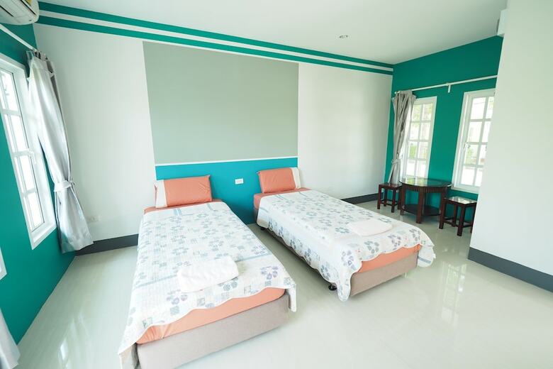 Hotel Baan Suan Resort Juree Punsuk