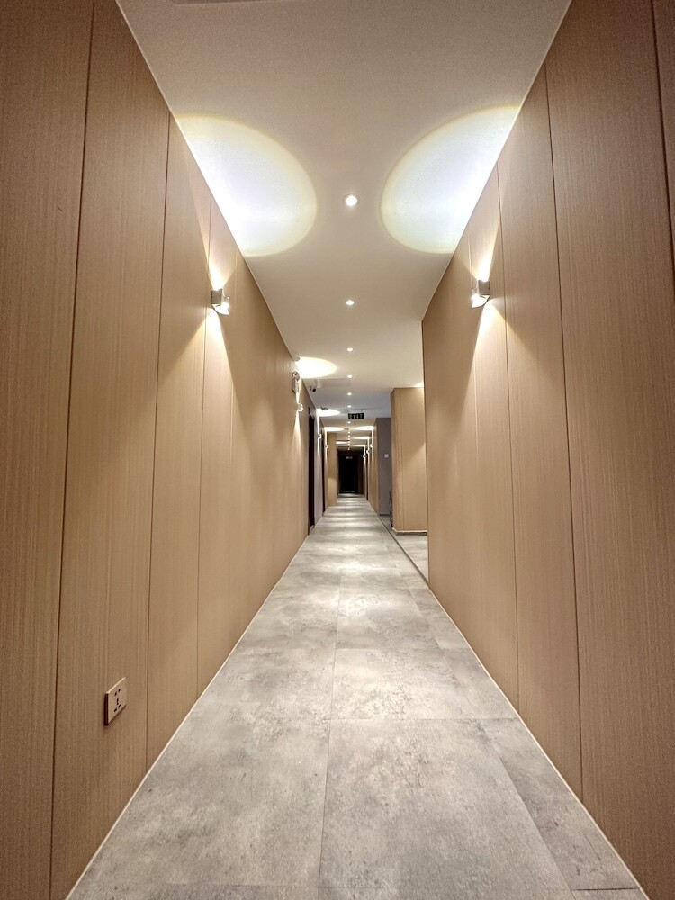 Mika Hotel