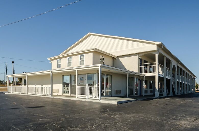 Motel 6 Commerce Ga