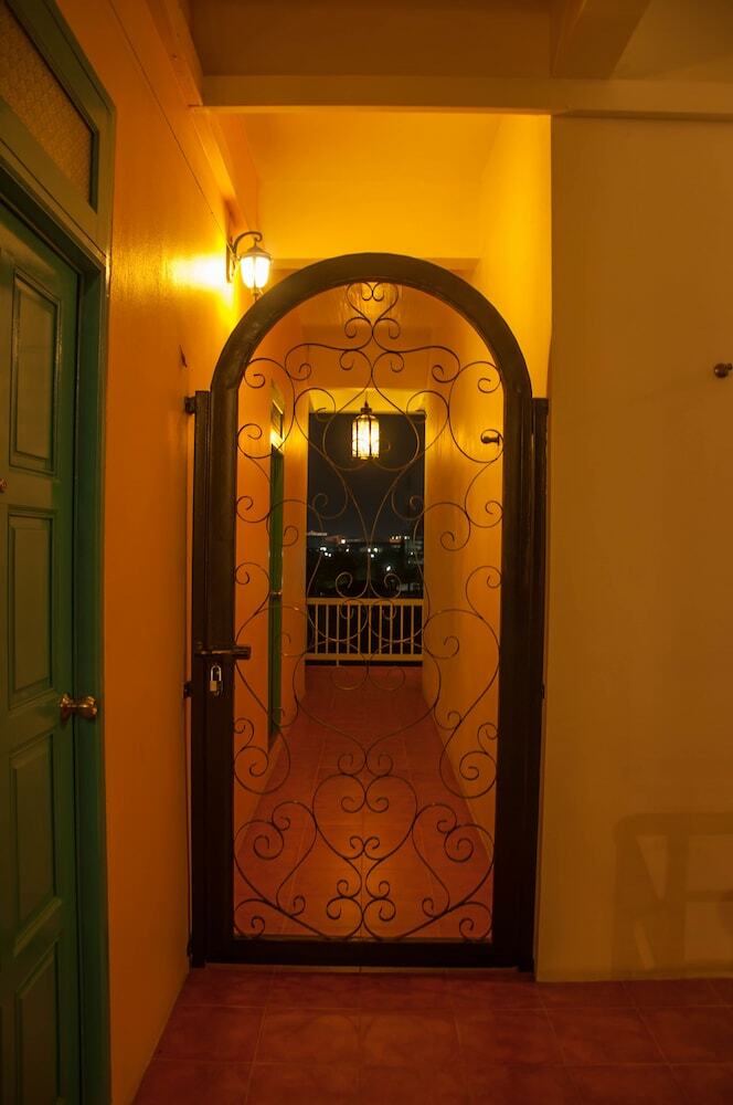 Hotel Baan Lugchang