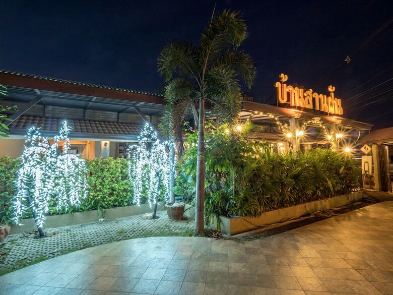 Hotel Baan Sanfan Amphawa
