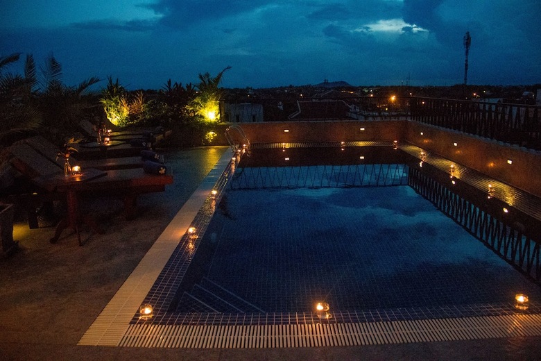 Day Sunrise Hotel