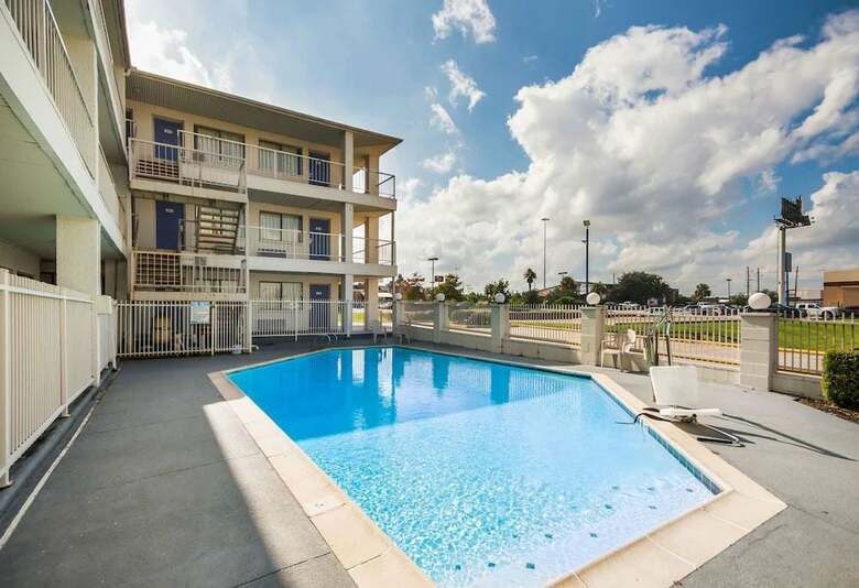 Motel 6 Humble Tx