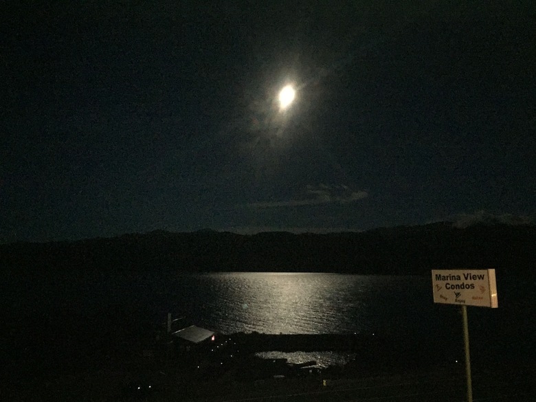 Lake View Suites