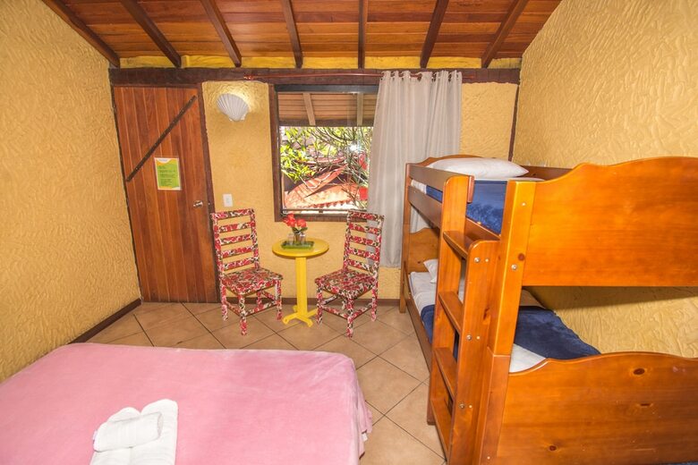 Hostal Bamboo B�zios Hostel