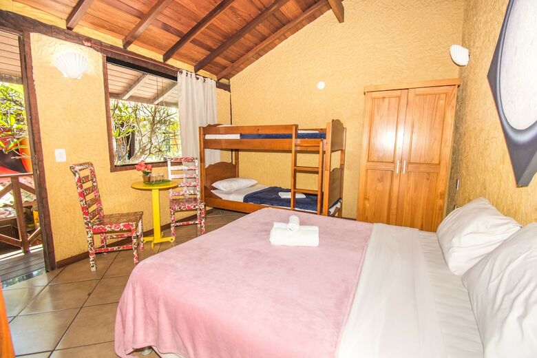 Hostal Bamboo B�zios Hostel