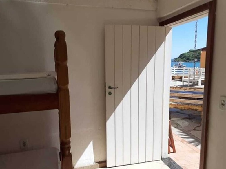 Hostal Bamboo B�zios Hostel