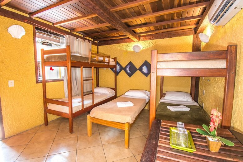 Hostal Bamboo B�zios Hostel