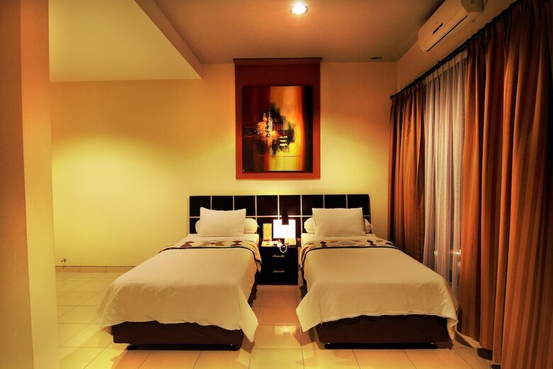 Puri Chorus Hotel