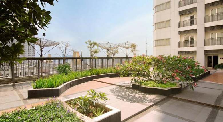 Apartamentos The Condotel At Jakarta Residence