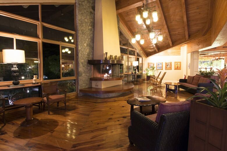 Hotel The Forest Lodge At Camp John Hay