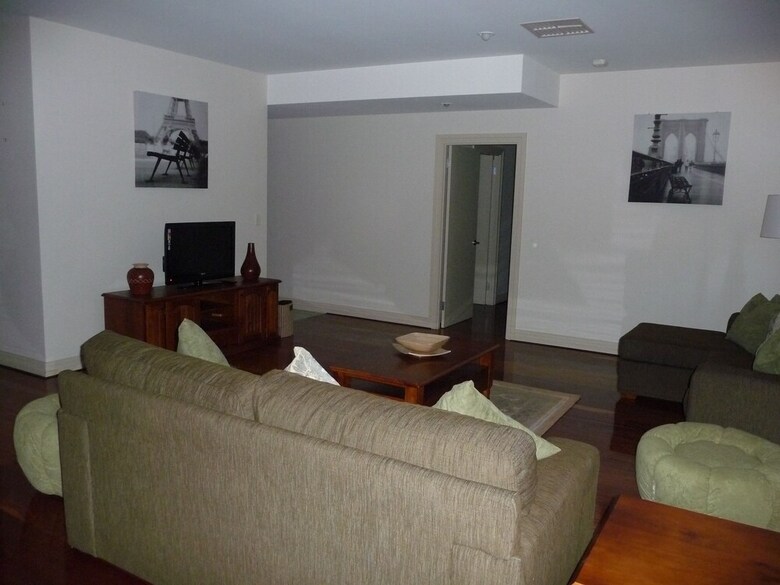 Apartamentos City Escape 3bd In Adelaides East End 6