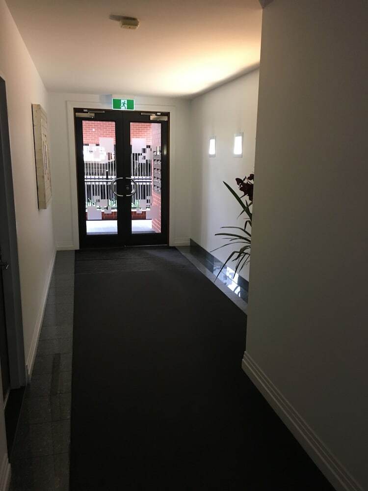 Apartamentos City Escape 3bd In Adelaides East End 6