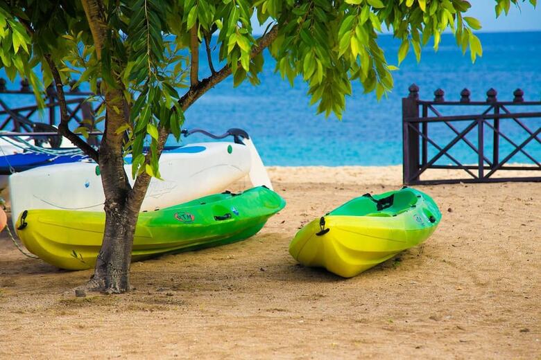 Hotel Coyaba Beach Resort