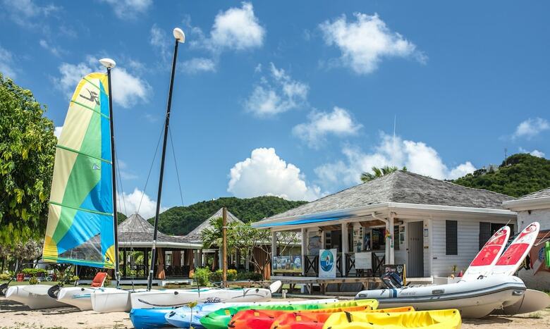 Hotel Coyaba Beach Resort