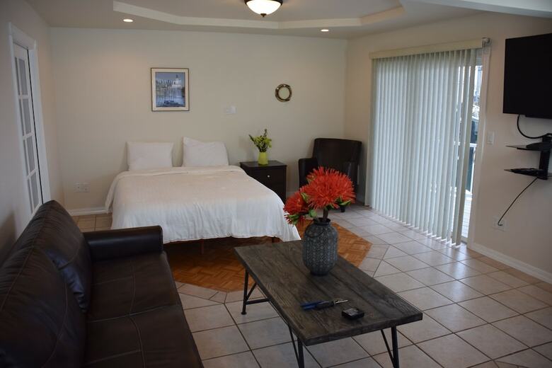 Posada Longliner Lodge And Suites
