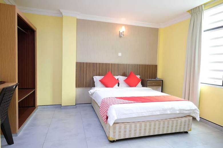 Oyo 558 Rayyan Soffea Hotel