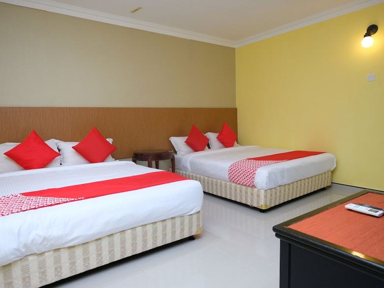 Oyo 558 Rayyan Soffea Hotel