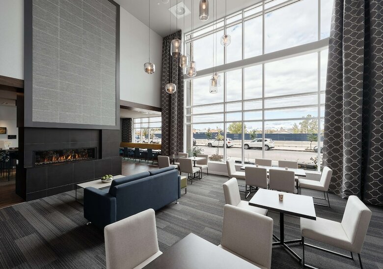 Hotel Hampton Inn & Suites By Hilton Quebec City /saint-romuald