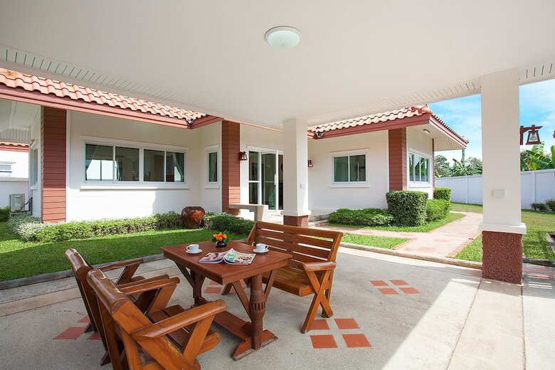 Villa Baan Thai Lanna Pattaya