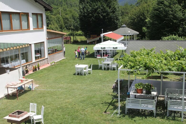 Hotel Abant Bahceli Kosk