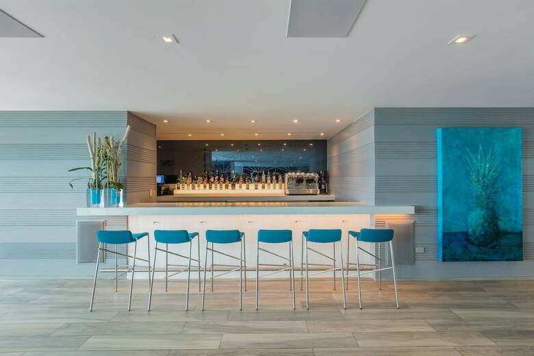 Serafina Beach Hotel