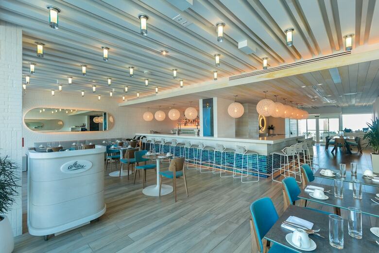 Serafina Beach Hotel