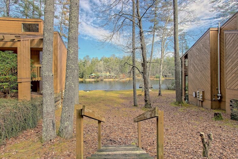 Foxhunt At Sapphire Valley By Capital Vacations