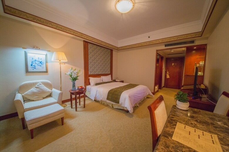 Qingdao Harvest Hotel