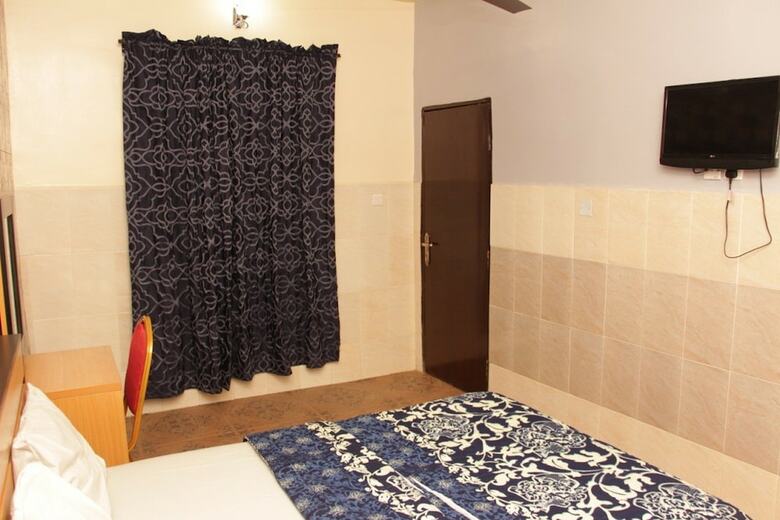 Hotel Pedallo Luxury Inn Ltd