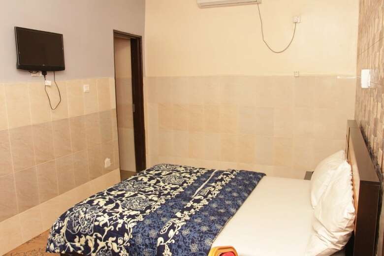 Hotel Pedallo Luxury Inn Ltd