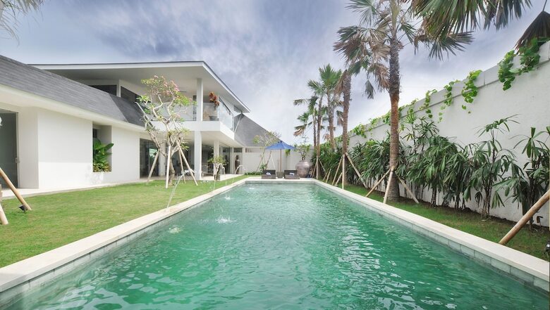 Posh Canggu Villa Ashley