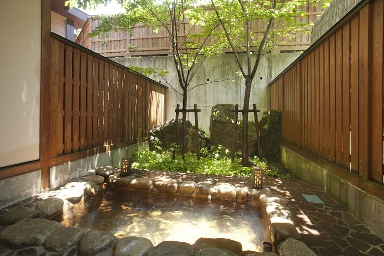 Hirayuonsen Yamatokan