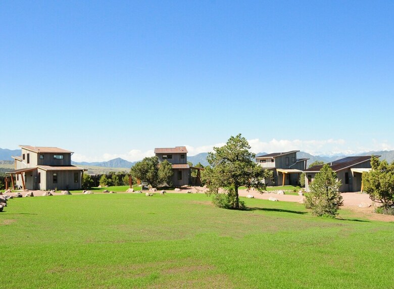 Royal Gorge Cabins
