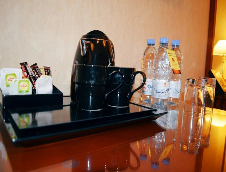 Sofaraa Al Eman Hotel