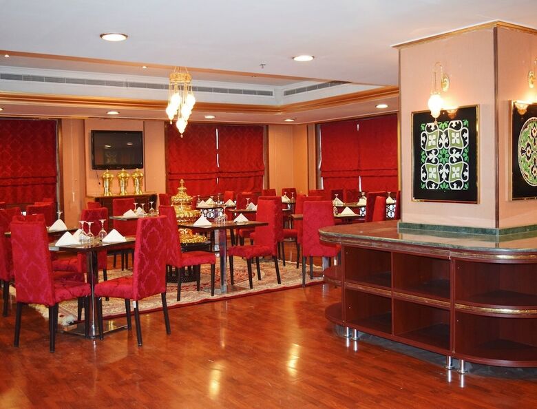 Sofaraa Al Eman Hotel