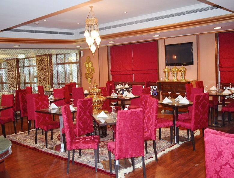 Sofaraa Al Eman Hotel