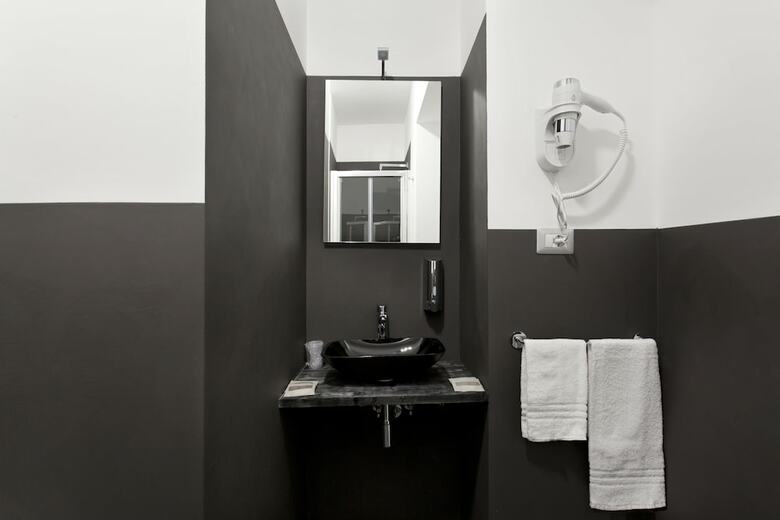 Hotel Secret Rhome