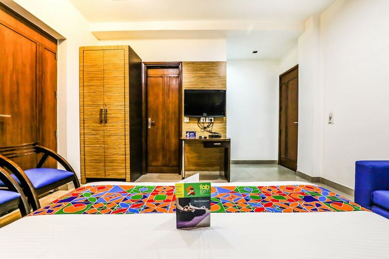 Fabhotel The Residency Dlf Galleria
