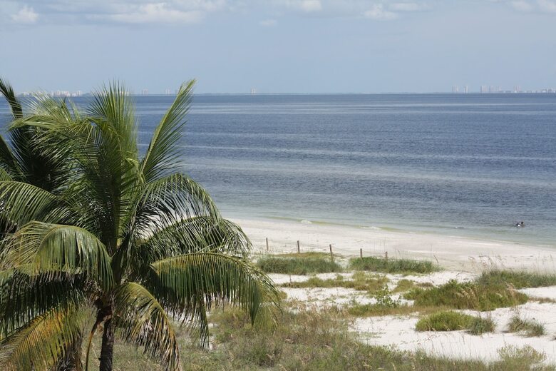 Ocean's Reach Condominiums