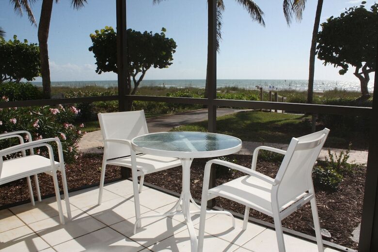Ocean's Reach Condominiums