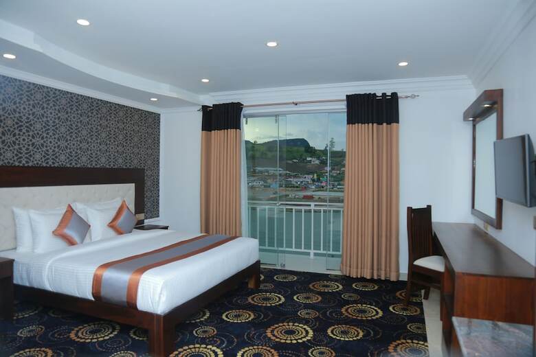 Galaxy Grand Hotel