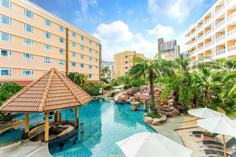 Nova Platinum Hotel