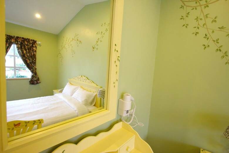 Hotel Oberry Resort