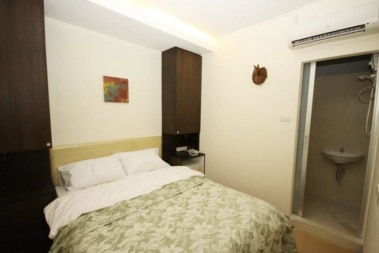 Hostal Nine Place Bts Ekamai ? Hostel
