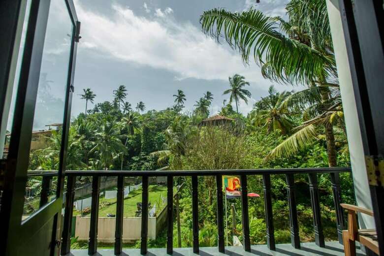 Hotel Villa Tissa Beach Resort