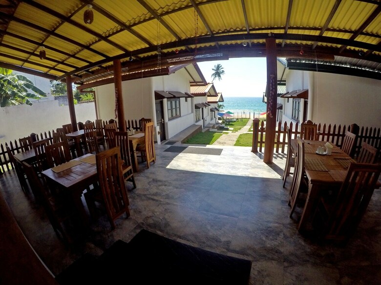 Hotel Ramon Beach Resort